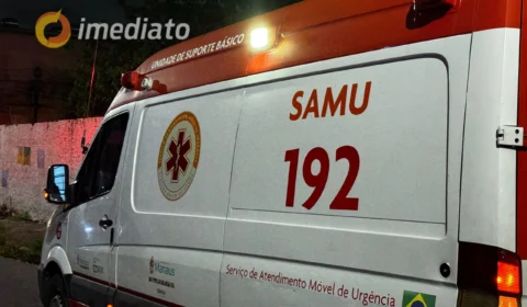 Motorista de APP fratura a perna após evitar atropelamento de cachorro que atravessava a via