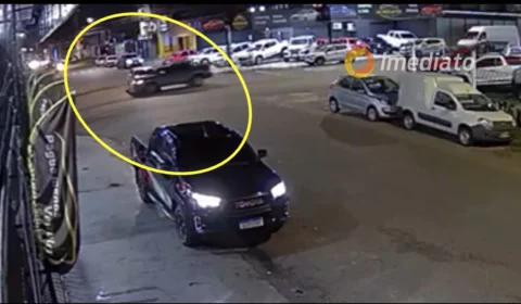 VÍDEO | Veja o momento de grave acidente na Praça 14