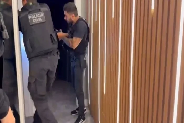 Adolescente é suspeito de criar vaquinha falsa para ajudar vítimas no RS