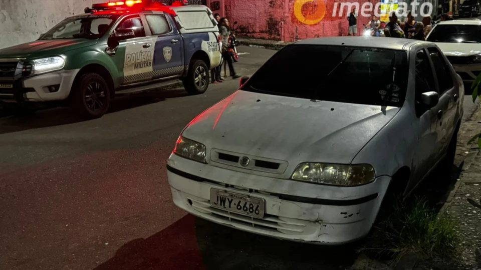 Vigilante é encontrado morto dentro de carro no Santo Antônio