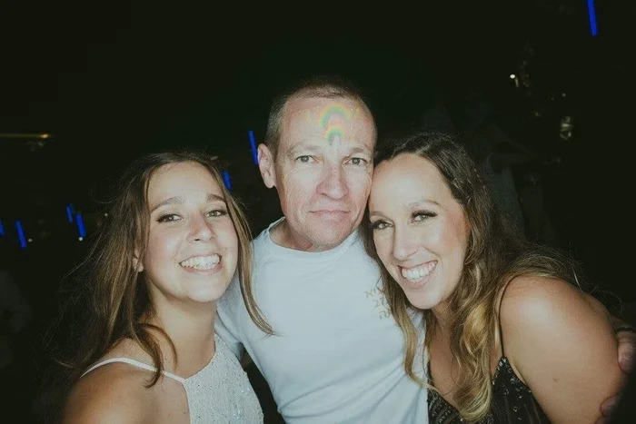 Filha de brasileiro morto pelo Hamas homenageia pai: “Caiu em batalha”