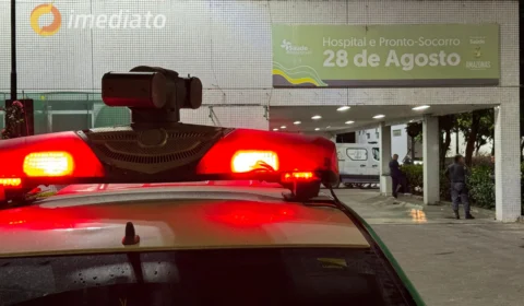 Homem reage a assalto e é atingido por disparos de arma de fogo na perna no campo do CEAM