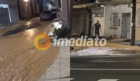 Vídeo: tubulação estoura e rua fica tomada por lama no Santa Luzia