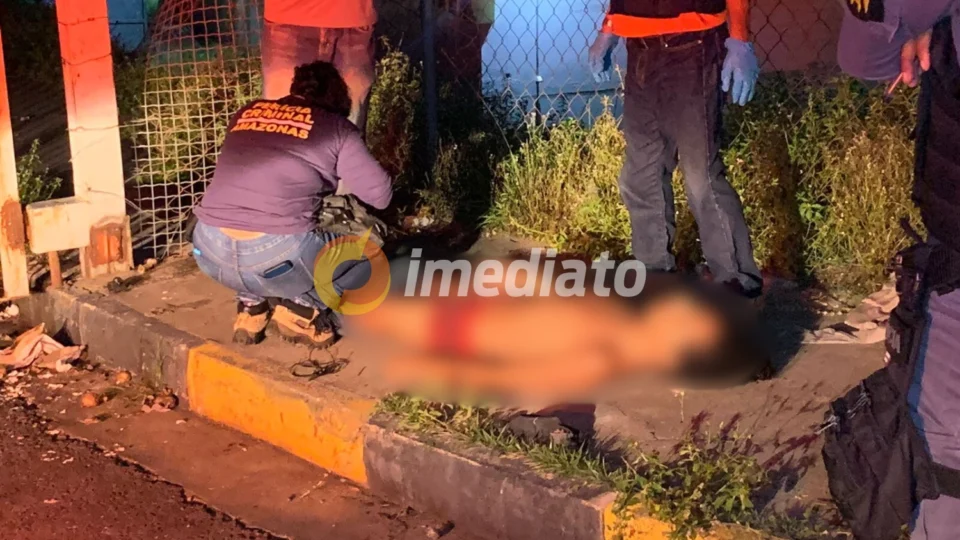 Suspeito de assalto é linchado por motoristas de aplicativo no Santa Etelvina