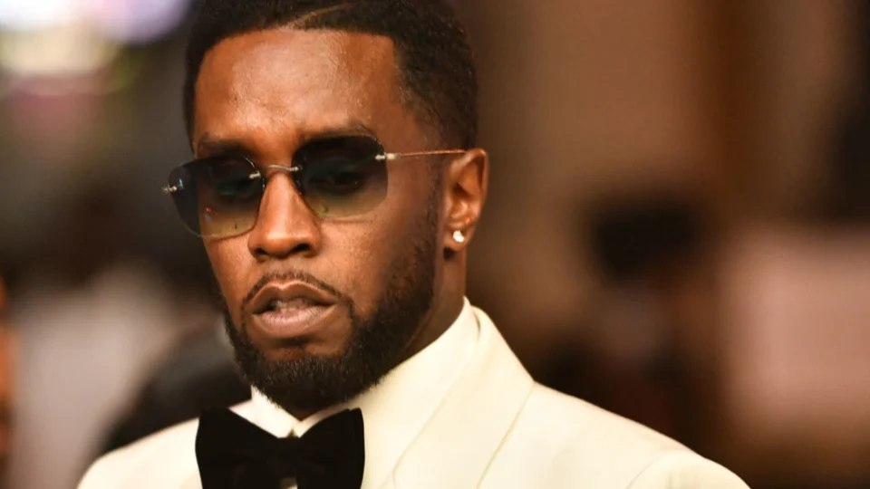 Vídeo: rapper Sean ‘Diddy’ é processado pela ex por agressão em 2016