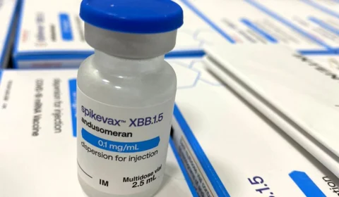 Amazonas adota nova estratégia de vacinação contra Covid-19 com vacina SpikeVax