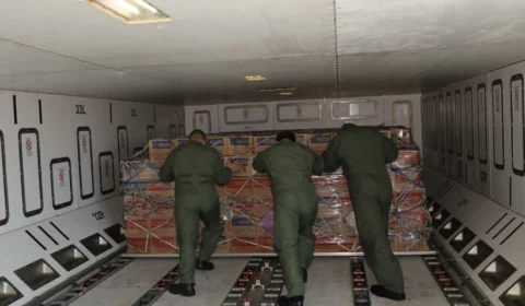 Governo do Amazonas envia 30 mil copos de água para o Rio Grande do Sul