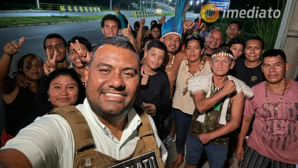 Moradores de comunidade indígena tentam capturar criminosos que apedrejam carros na Avenida do Turismo