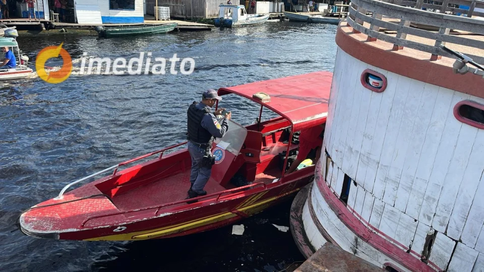 Corpo de homem é encontrado boiando dentro do Rio Negro