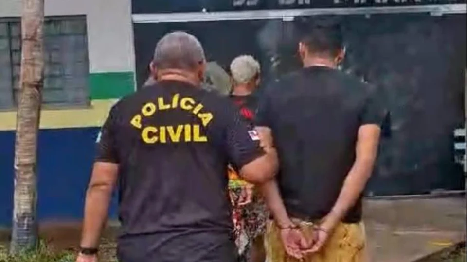 Dupla que planejava roubar casa lotérica é presa com drogas no Amazonas