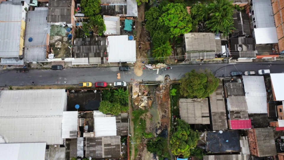 Desabamento de Ponte e Casas  no  São José