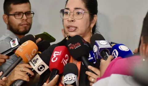 Delegada diz que criança de 2 anos encontrada morta embaixo do pai não foi vítima de estupro