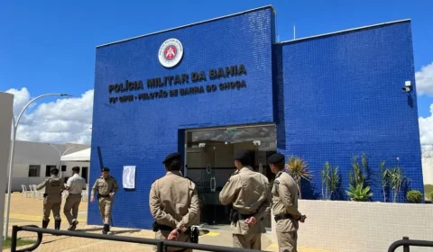 Idosa de 73 anos é encontrada morta com marcas de facadas dentro de casa na Bahia