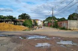 Ruas do Tarumã estão totalmente esquecidas pelas autoridades competentes