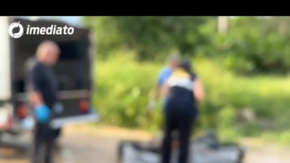 Cádaver é encontrado em área de mata no Lago Azul em Manaus