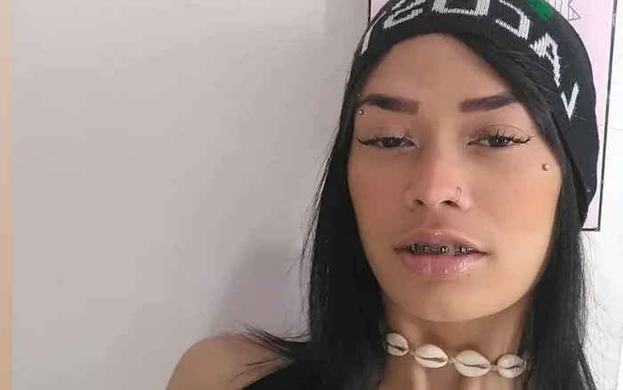 Brasileira presa na Tailândia ganha perdão de multa e redução de pena