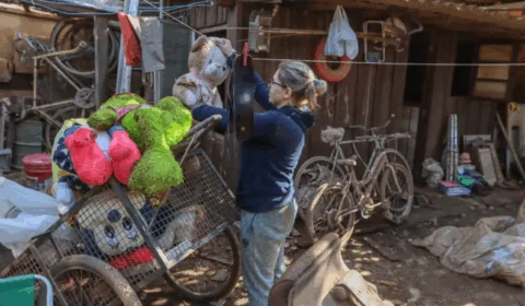Governador do RS anuncia construção de 538 casas para vítimas das chuvas