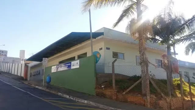 Paciente flagra médico e enfermeira em momento Íntimo dentro de hospital público em MG