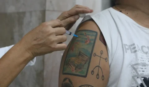 IBGE quase 94% da população brasileira se vacinou contra covid-19