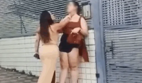 VEJA VÍDEO: influenciadora enforca mulher e faz acusações: ´Você vai matar meu pai´