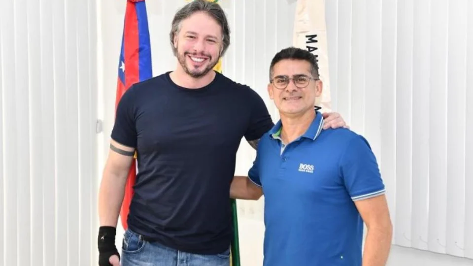 David Almeida decreta luto de três dias pela morte de Arthur Bisneto