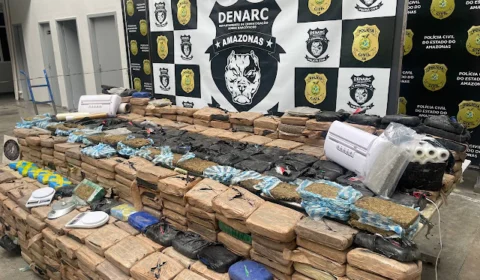 Mãe e filhos são presos com meia tonelada de drogas em Manaus