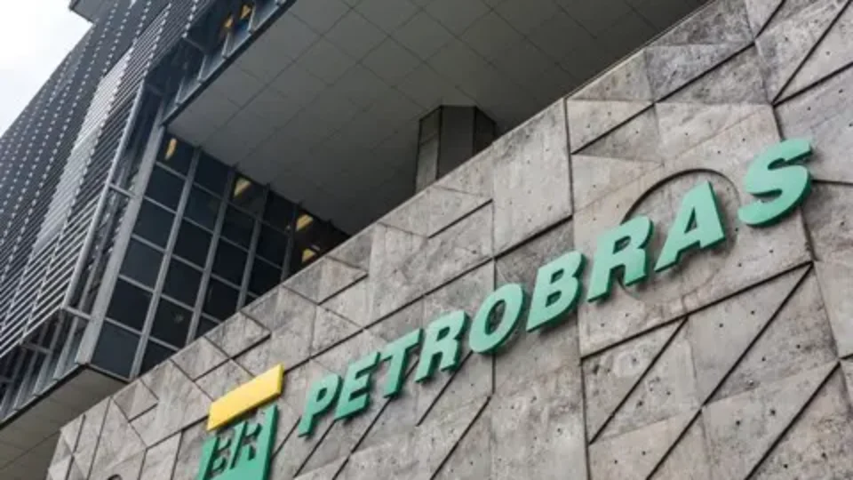 Petrobras pagará R$ 13,57 bilhões em dividendos e JCP