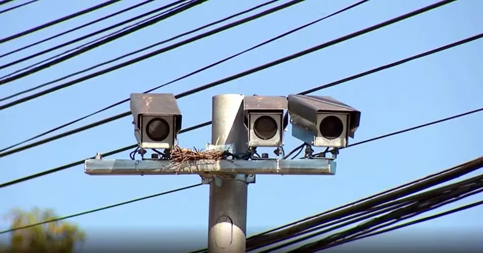 Radares de velocidade começam a ser instalados em Manaus