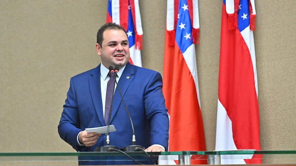 Presidente Nacional do União Brasil, Antônio Rueda, confirma na Folha de São Paulo a candidatura de Roberto Cidade a prefeito de Manaus.