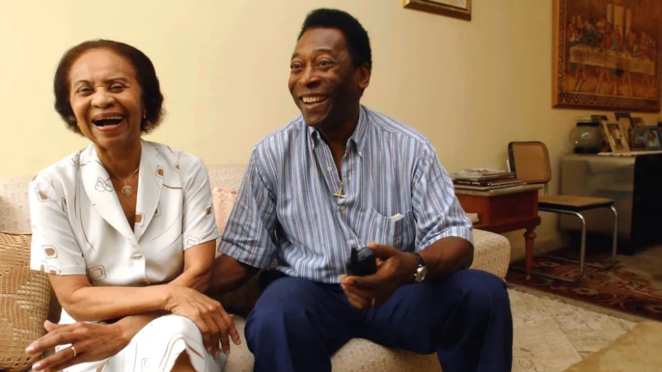 Celeste Arantes, a mãe de Pelé, morre aos 101 anos