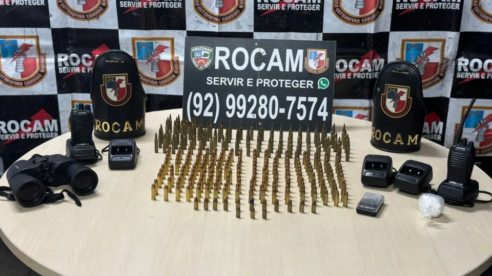 Após denúncia anônima, Rocam apreende balas e itens que eram usados por criminosos, no Educandos