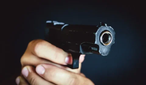 Irmão de deputado estadual tem casa invadida em Roraima e 25 mil reais mais caminhonete e bens levados por bandidos