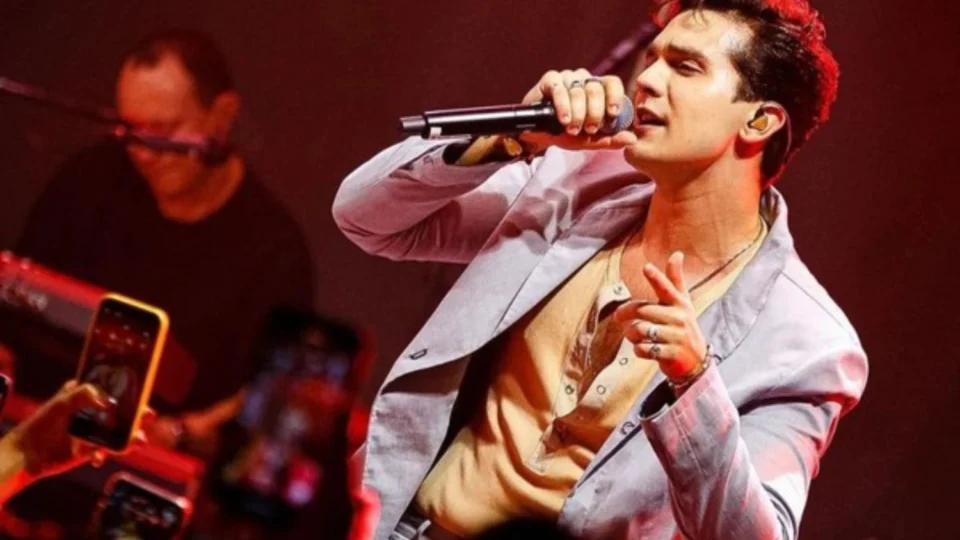 Luan Santana recebe alta médica devido um mal súbito