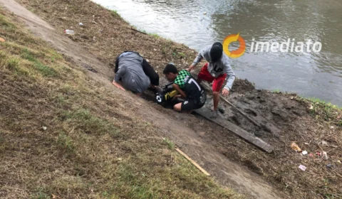 Resgate de homem preso em bueiro no Japiim já dura mais de oito horas