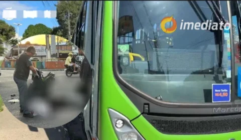 Motociclista morre ao colidir com onibus no bairro Compensa