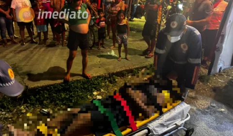 Jovem é espancado por supostamente dever o tráfico no bairro Petrópolis