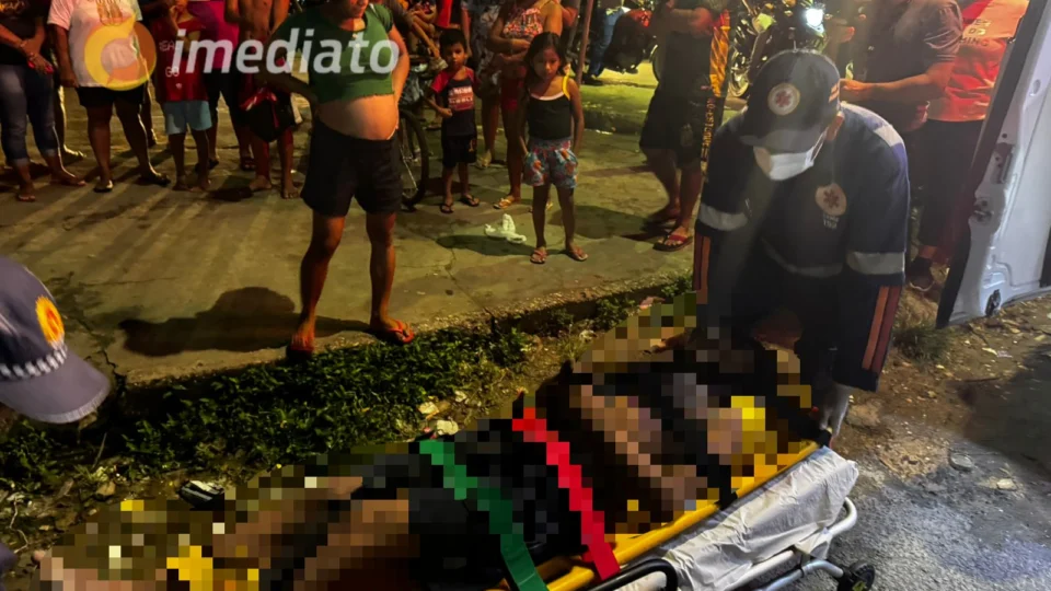 Jovem é espancado por supostamente dever o tráfico no bairro Petrópolis