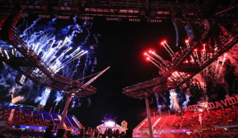 Festival de Parintins: festa dos visitantes terá troca de ingresso por alimentos