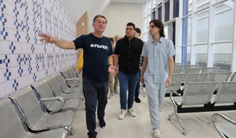 Amon quer implantar em Manaus técnica de construção utilizada por Prefeitura de Florianópolis: “Uma escola em 42 dias”