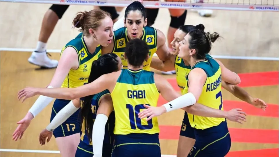 Duelo de invictos Brasil encara Polônia pela Liga das Nações Feminina