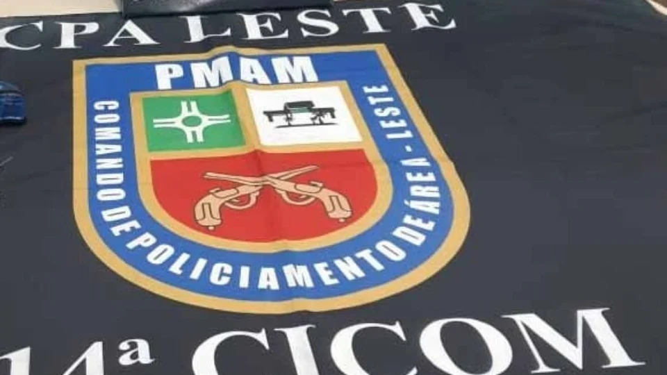 Policiais prendem homem com porções de oxi no Jorge Teixeira