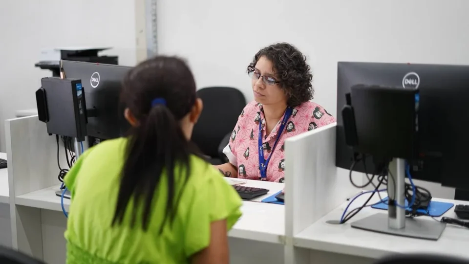 Sine Amazonas divulga 66 vagas de emprego para esta segunda-feira(24)