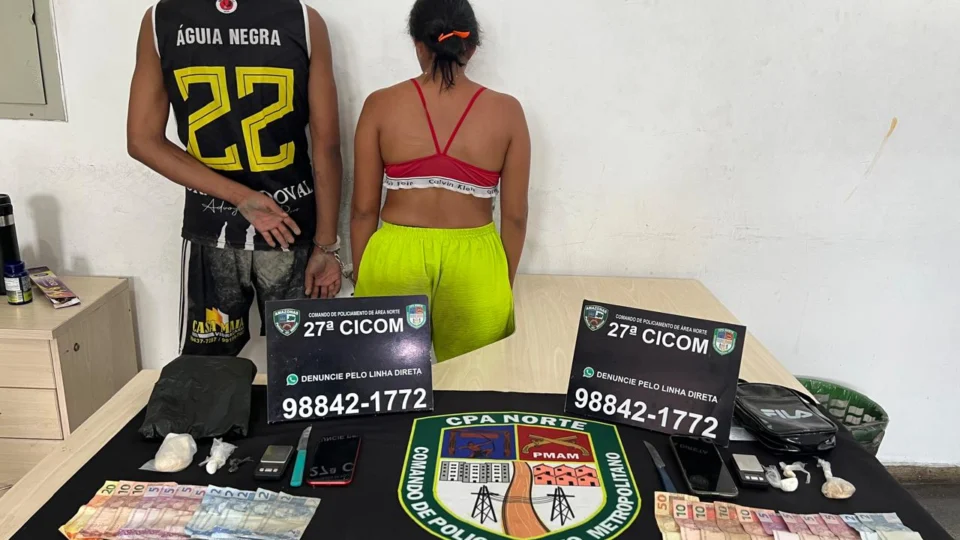 Casal do crime: homem e mulher são presos com celulares e drogas no Novo Aleixo
