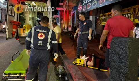 Passageira e motorista de moto por app sofrem grave acidente no Mutirão