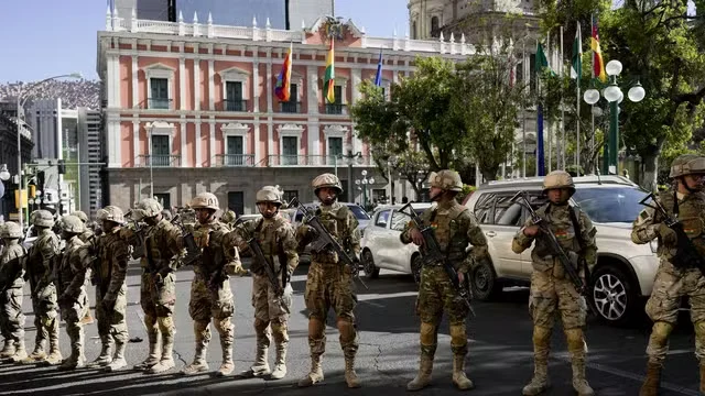 Presidente Lula condena tentativa de golpe na Bolívia; OEA e líderes latino-americanos também se manifestam