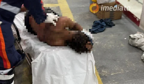 Homem pede ajuda em drogaria após ser agredido por suspeita de praticar furtos no Novo Aleixo