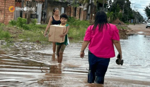 Desespero em Pintolândia: moradores dizem que vão abandonar casas após enchente em Boa Vista