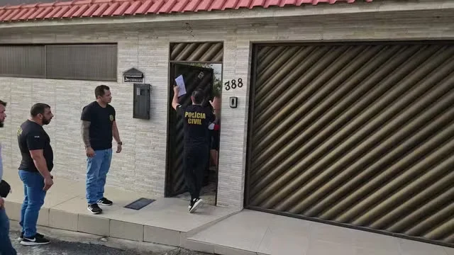 Terceira integrante de quadrilha acusada de esquema de pirâmide financeira é presa em Manaus