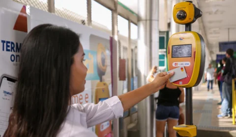Tarifas de ônibus em Manaus podem ser pagas com cartões de débito e crédito
