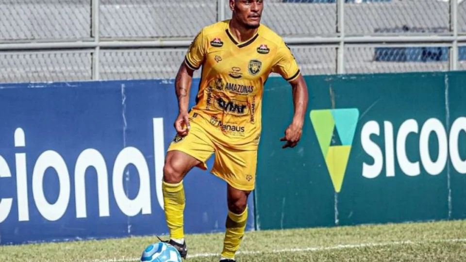 Desfalques e desafios: Amazonas enfrenta Coritiba sem Patric e Diego Torres